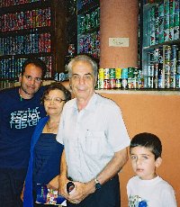 Avner & his family came to see the collection